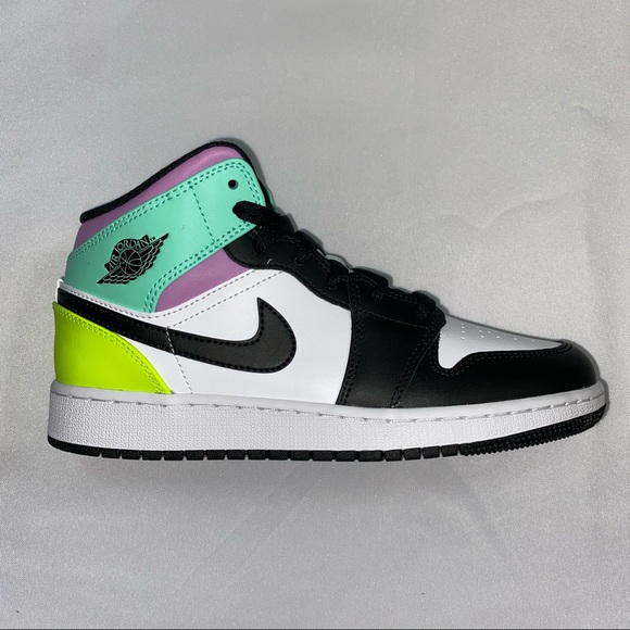 Jordan Shoes - Nike Air Jordan 1 Mid GS Pastel NEW 5.5Y 7W